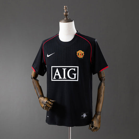 Retro M-U 07/08 black